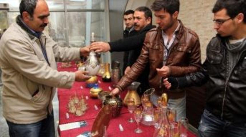 Naci Top&ccedil;uoğlu Myo &Ouml;ğrencilerinden G&ouml;z Kamaştıran Sergi