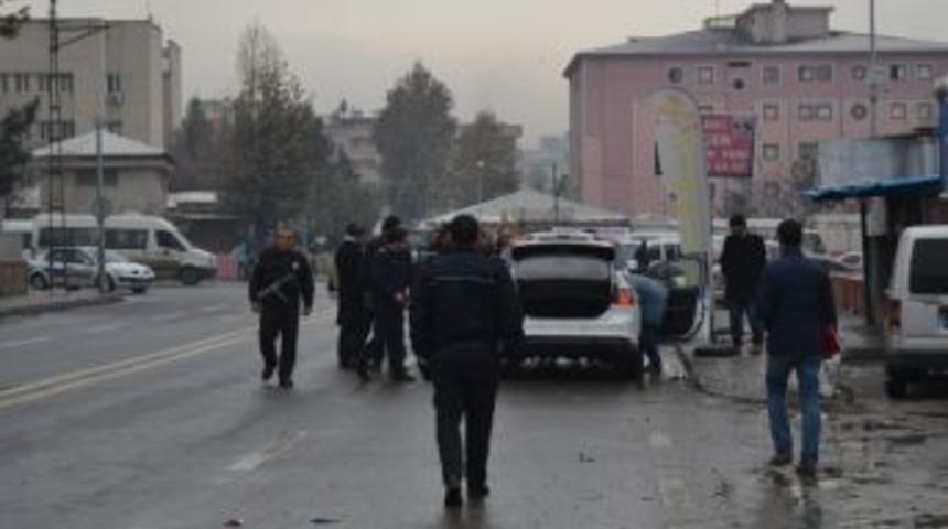 (&ouml;zel Haber) Batman Emniyet M&uuml;d&uuml;rl&uuml;ğ&uuml; &Ouml;n&uuml;nde Ş&uuml;pheli Ara&ccedil; Alarmı