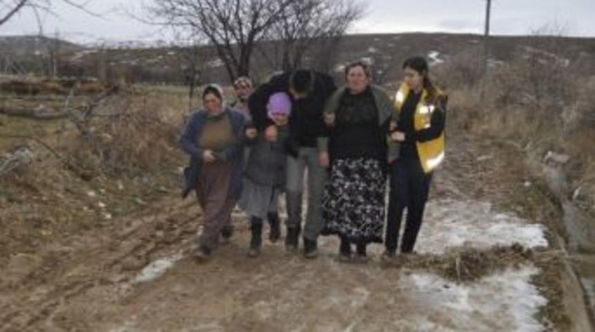 Ağabeyinin Şehit Olduğunu Okuldan D&ouml;n&uuml;nce &Ouml;ğrendi