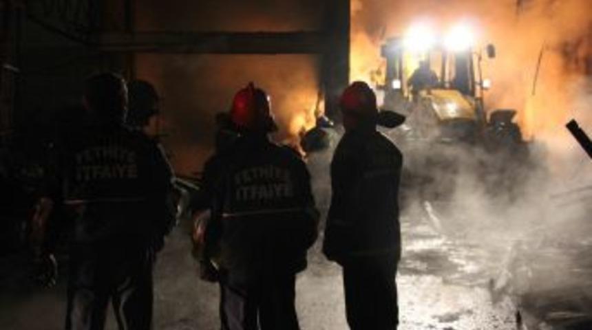 Fethiye İtfaiyesi Ge&ccedil;en Yıl, 150 Olaya M&uuml;dahale Etti