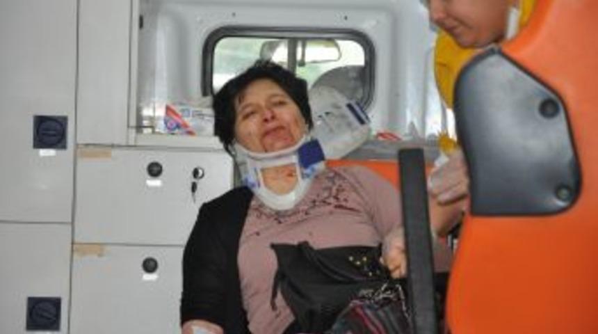 Kozan&rsquo;da 2 Ayrı Kaza: 7 Yaralı