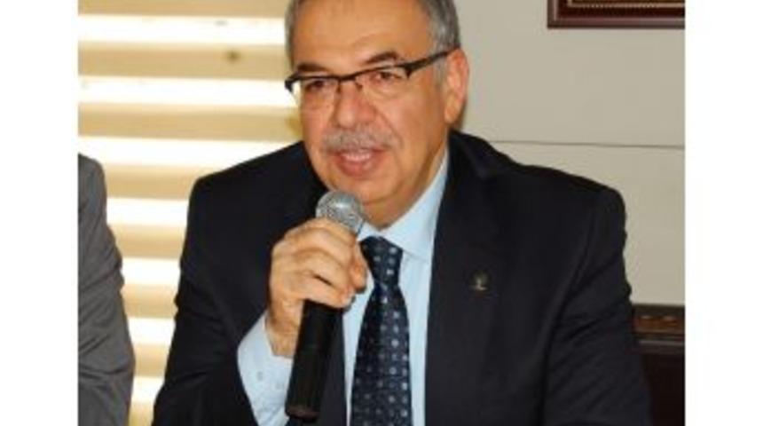 Kutlu: &ldquo;belediye &Ccedil;alışanlarının G&ouml;revi Vatandaşlara Yardımcı Olmaktır&rdquo;