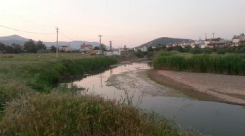 İzmir'de Karako&ccedil; Deresi Islah Edildi
