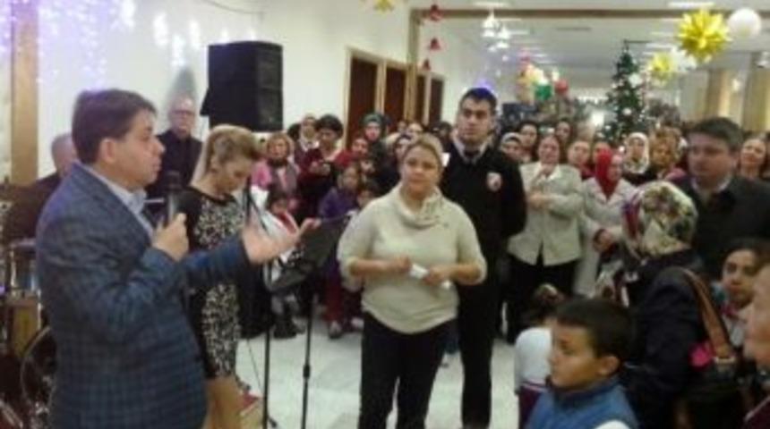 Konak'ta Kursiyerler Tartan&rsquo;la Yeni Yıla &lsquo;merhaba&rsquo; Dedi