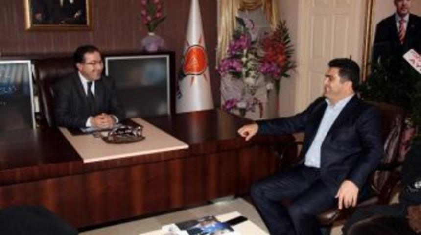Ak Parti Eski İl Başkanı Kuru, İl Başkanı Şahin&rsquo;i Ziyaret Etti