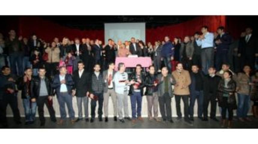 Gaziemir Belediyesi&rsquo;nde Geleneksel Yılbaşı Coşkusu