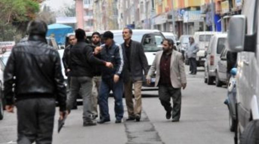 Yalova'da Pazarcıların Yer Kavgası