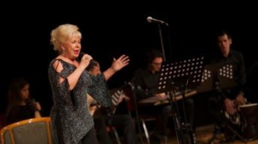 Halkalı&rsquo; Da Sanat M&uuml;ziği R&uuml;zgarı Esti