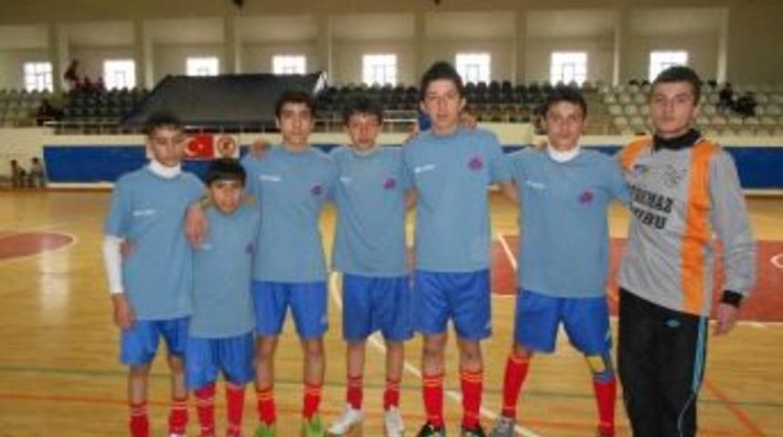 Gen&ccedil;ler Hentbol İl Birinciliği Ma&ccedil;ları Bitti