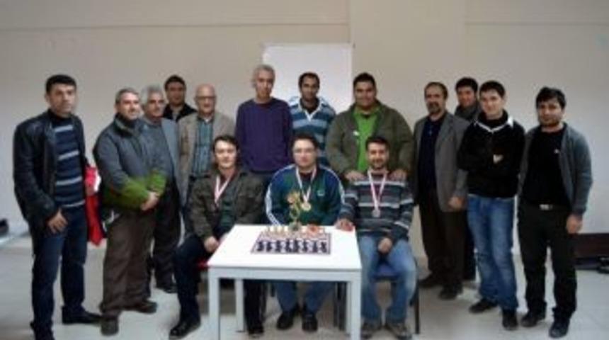 Van&rsquo;da Satran&ccedil; İl Birinciliği Turnuvası