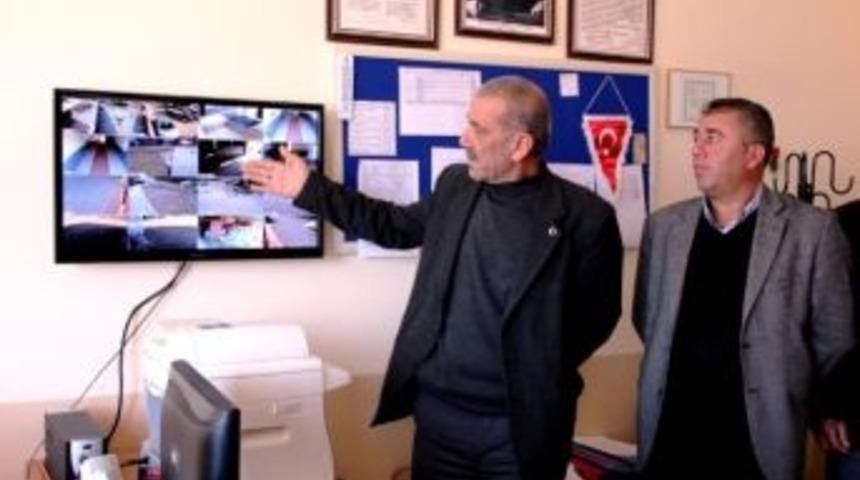 Sarıg&ouml;l Ziraat Odası&rsquo;ndan Eğitime Destek