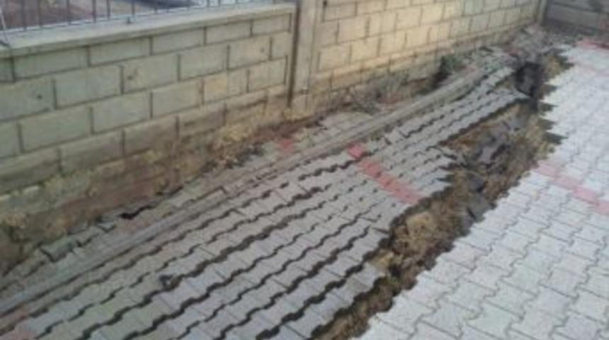 Ara&ccedil; Park Yeri &Ccedil;&ouml;kt&uuml;, 5 Ara&ccedil; Hasar G&ouml;rd&uuml;