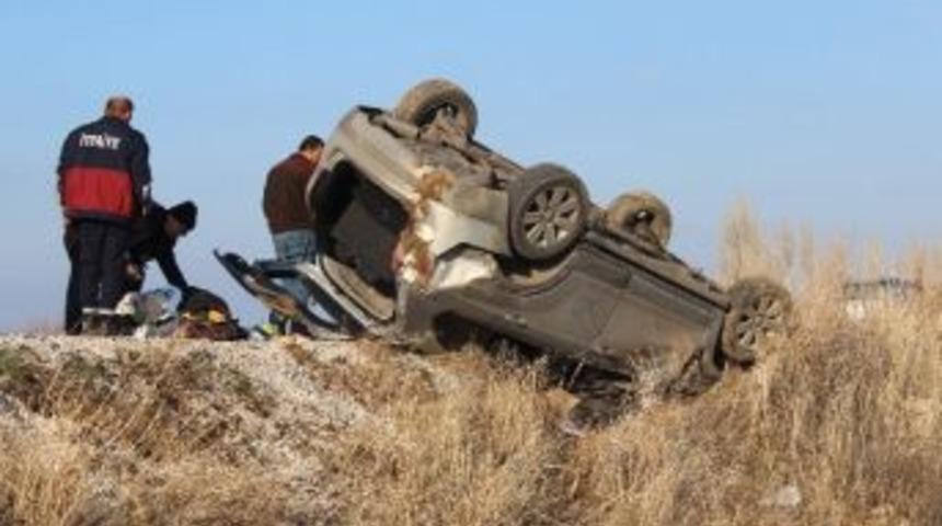 Cenaze D&ouml;n&uuml;ş&uuml; Trafik Kazası: 5 Yaralı