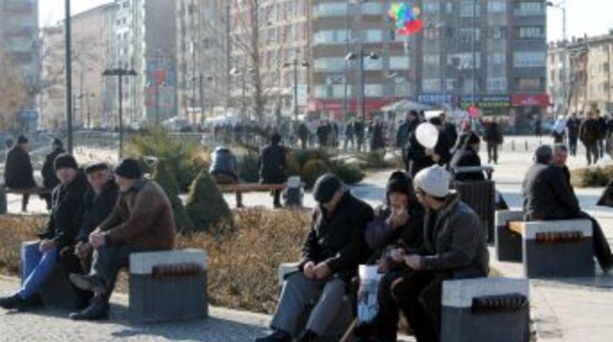 Sivas 2013&rsquo;&uuml; G&uuml;neşli Bitiriyor