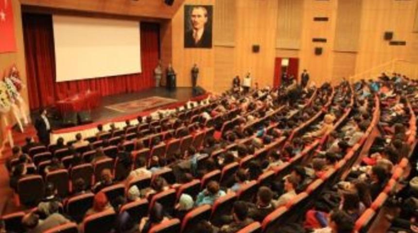 Mehmet Akif Aksaray'da Anıldı