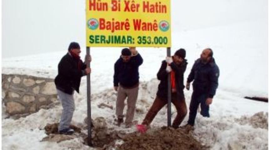 Van Belediyesi&rsquo;nden Kentin Girişlerine K&uuml;rt&ccedil;e Tabela