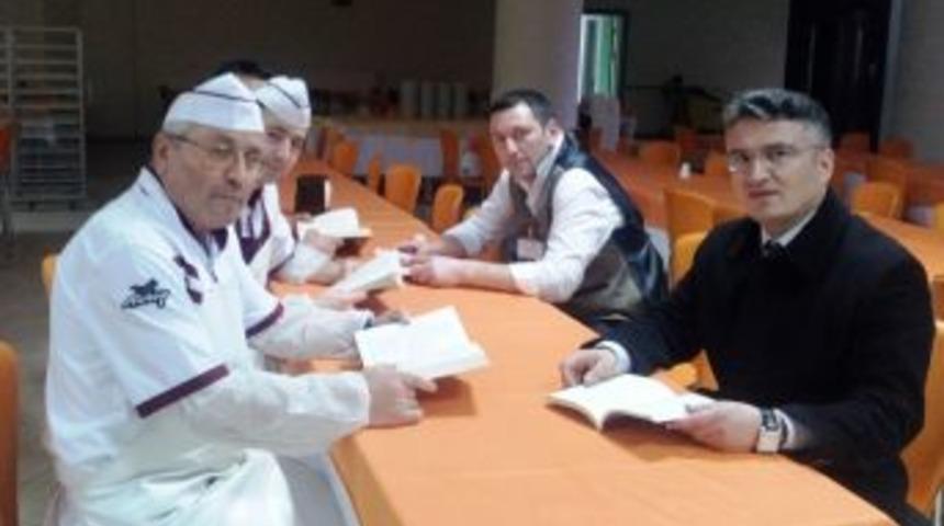 Yılın Son Ders Saatini Kitap Okuyarak Ge&ccedil;irdiler