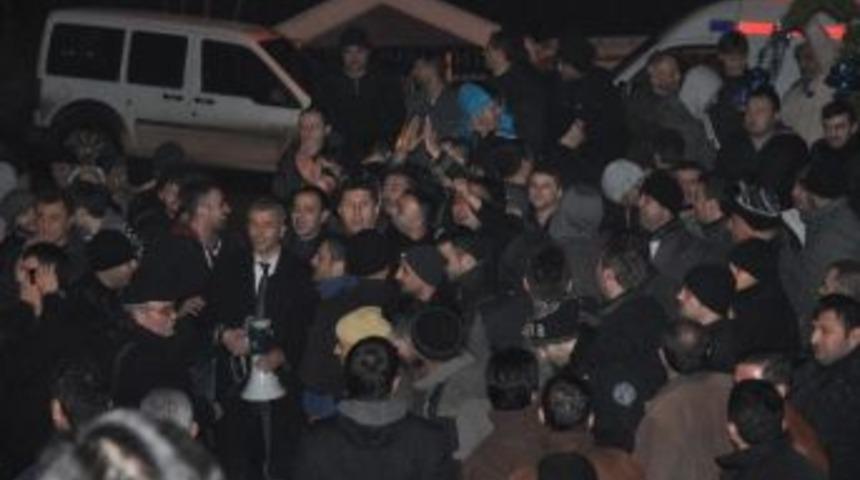 Madencilerin İkramiye Eylemi Sona Erdi