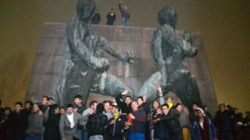 Başkent Yeni Yıla Coşkuyla Girdi