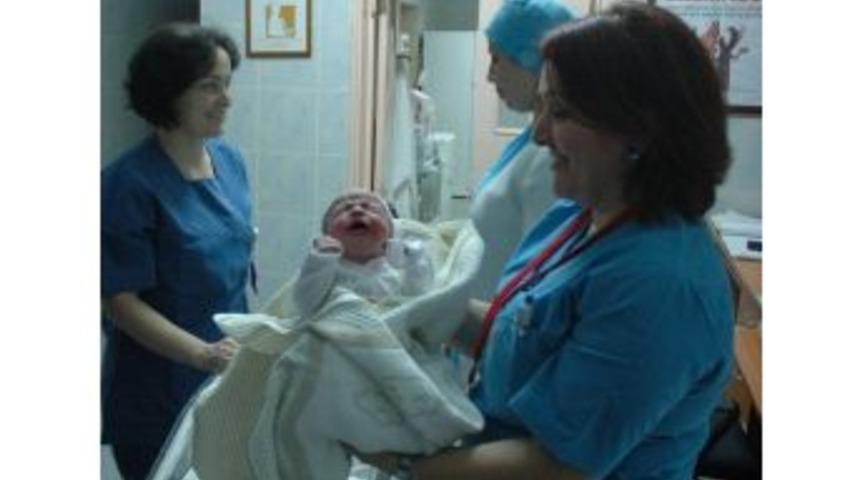 Giresun&rsquo;da Yeni Yılın İlk Bebeği