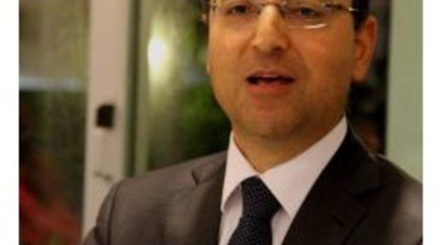 İzmir Valisi Toprak&rsquo;tan Huzurevi Sakinlerine Yılbaşı Kutlaması