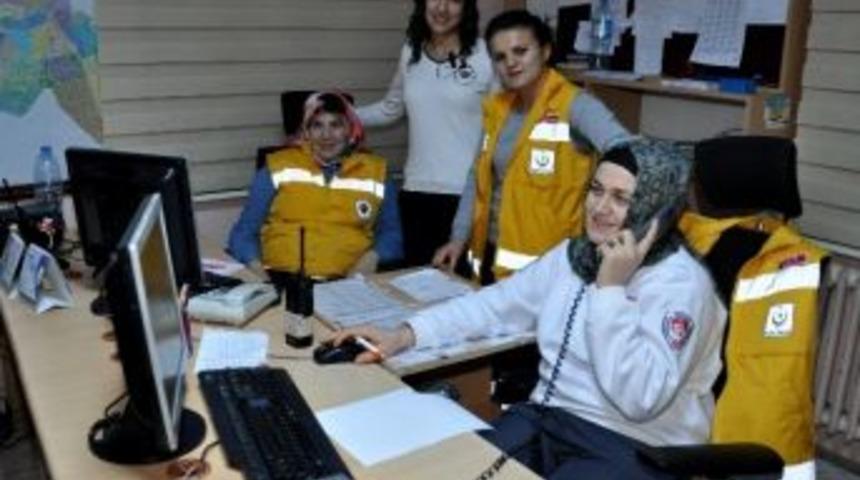 Yeni Yıla &Ccedil;alışarak Girdiler