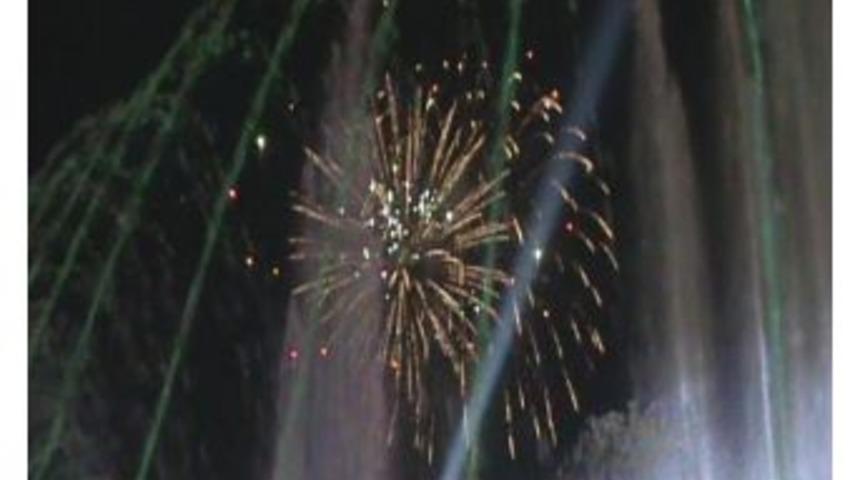 Marmaris&rsquo;te Coşkulu Yılbaşı Kutlaması