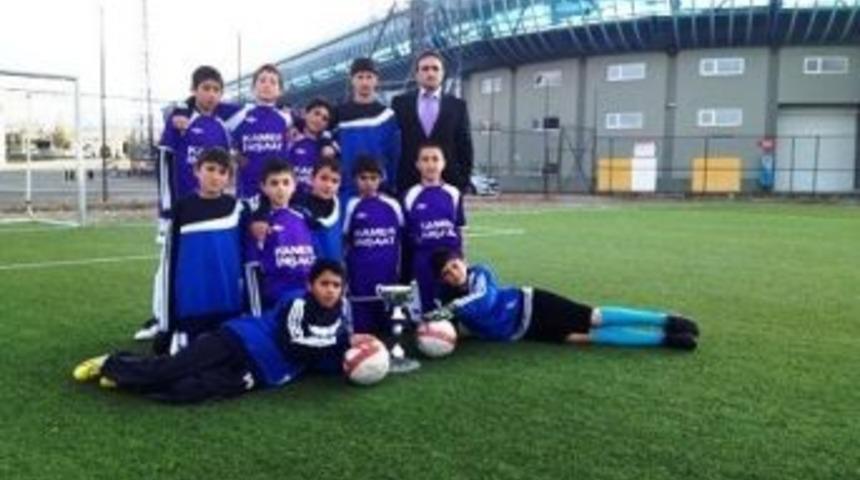 Rekorlar Kıran Şampiyon