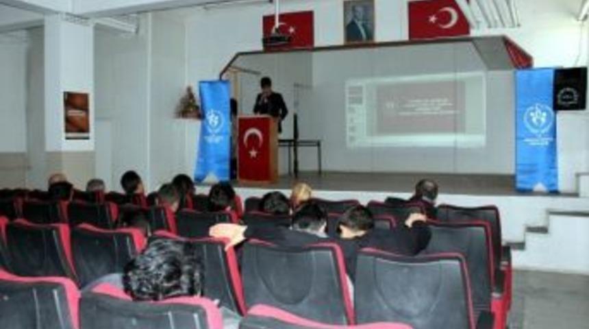 Mehmet Akif Ersoy’u Anma Programı Düzenlendi