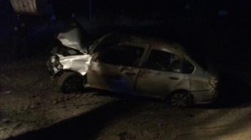 Takla Atan Ara&ccedil;ta 3 Kişi Yaralandı