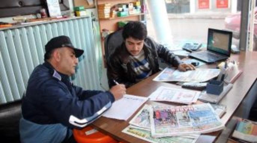 Suşehri&rsquo;nde U&ccedil;ucu Madde Satan İş Yerlerine Uyarı Levhaları Asıldı