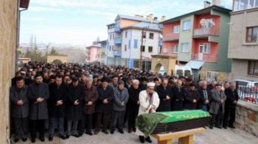 Ak Parti Yıldızeli Aday Adayı Arda&rsquo;nın Acı G&uuml;n&uuml;