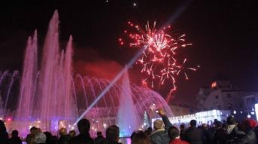 Marmaris'te Yılbaşı Gecesinden Renkli Kareler