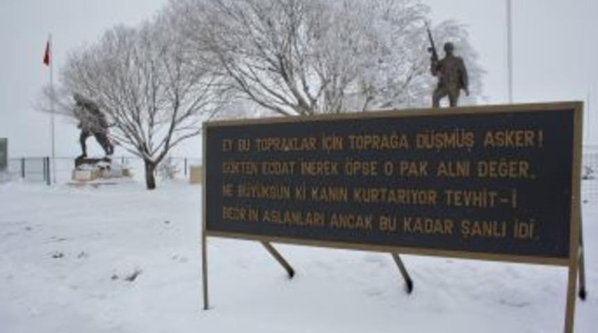 Kardan Kefen Giyen 600 Bin Şehit Sarıkamış'ta Anılacak