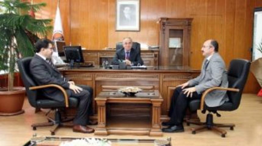 Ak Parti İl Başkanı Şahin, Karayolları 16.b&ouml;lge M&uuml;d&uuml;rl&uuml;ğ&uuml;&rsquo;n&uuml; Ziyaret Etti