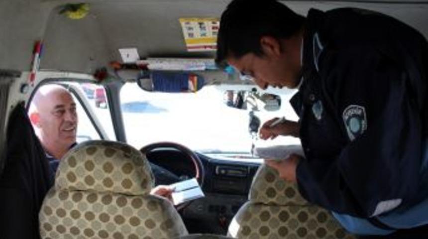 Servis Ara&ccedil;larının Kontrolleri Devam Ediyor