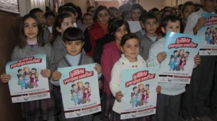 100. Yetime Deydinler K&ouml;y&uuml; İlkokulu Sahip &Ccedil;ıktı