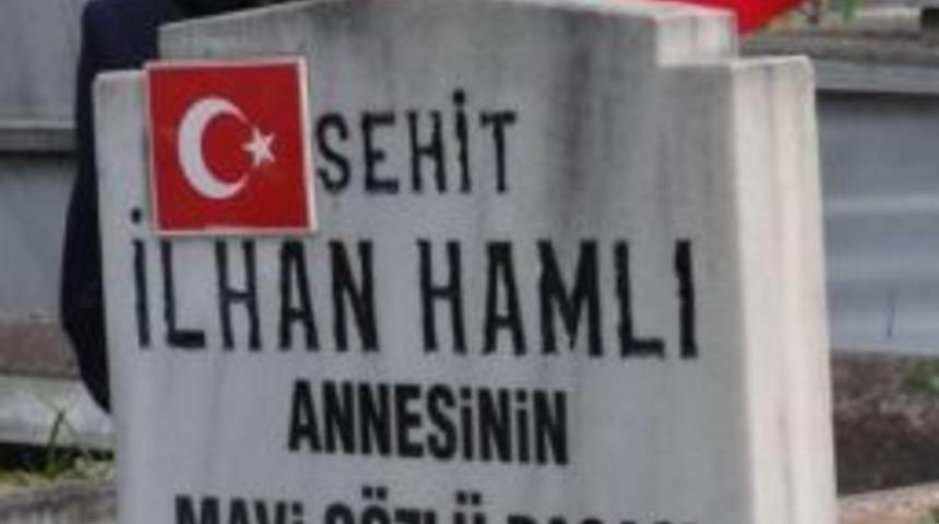 &ldquo;bu Y&uuml;rek Seni Unutmaz Evladım&rdquo;