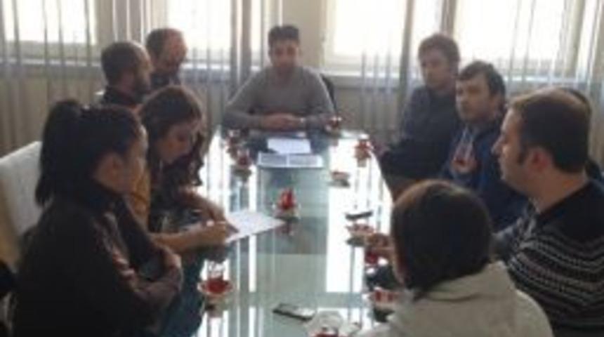 Gen&ccedil; Yaşamın Sesleri Derneği, Bir Araya Geldi