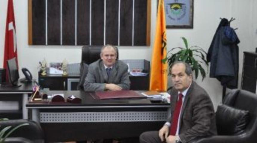 Prof. Dr. Eker, &ldquo;&ccedil;emyo&rsquo;nun &Ccedil;alışmalarınıtakdirtle İzliyoruz&rdquo;