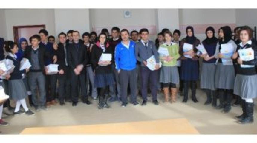 Hakkari&rsquo;de &lsquo;haydi Sınırdaki &Ouml;ğrencilere Siz De Bir Kitap G&ouml;nderin&rsquo; Kampanyası