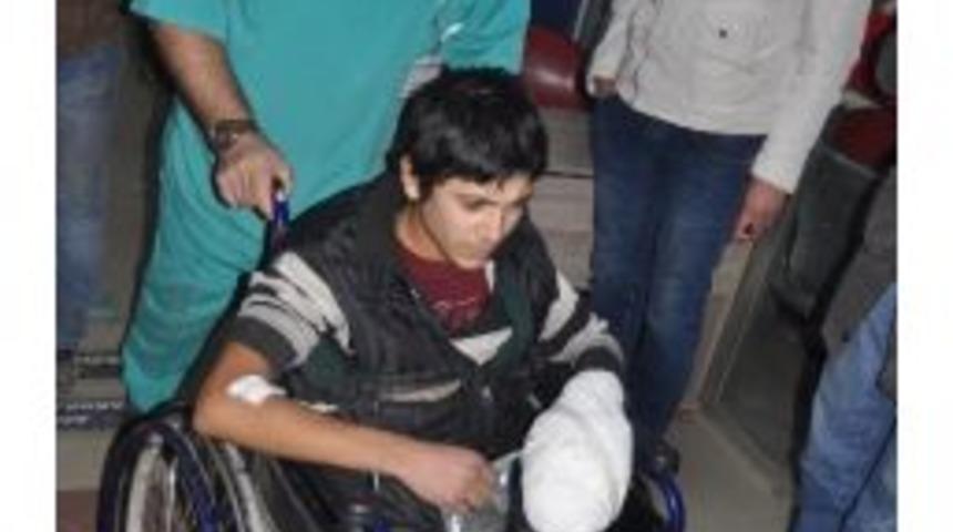 Yaralı Genci Sevk Ettiler, Kopan Parmaklarını Hastanede Unuttular