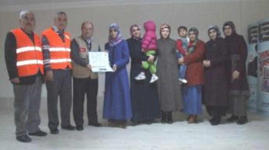 Kimse Yok Mu Derneğinden Pakistan&rsquo;a Su Kuyusu