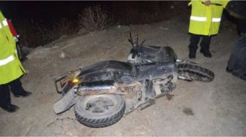 Yaralı Motosiklet S&uuml;r&uuml;c&uuml;s&uuml; Hayatını Kaybetti