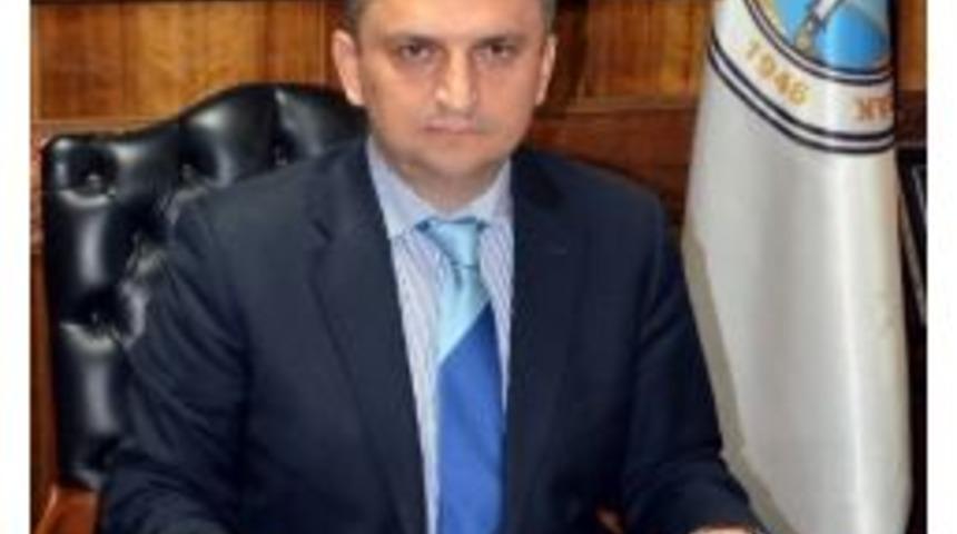 Başbakan İmzayı Attı