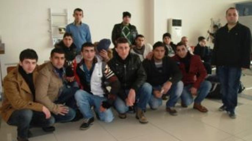 (&ouml;zel Haber) Van'da Askerlerin Erken Terhis Sevinci