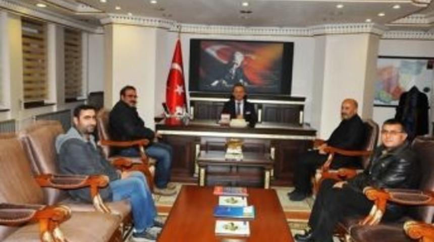 Arıcılar Birliğinden, Vali G&uuml;ner'e Teşekk&uuml;r Ziyareti