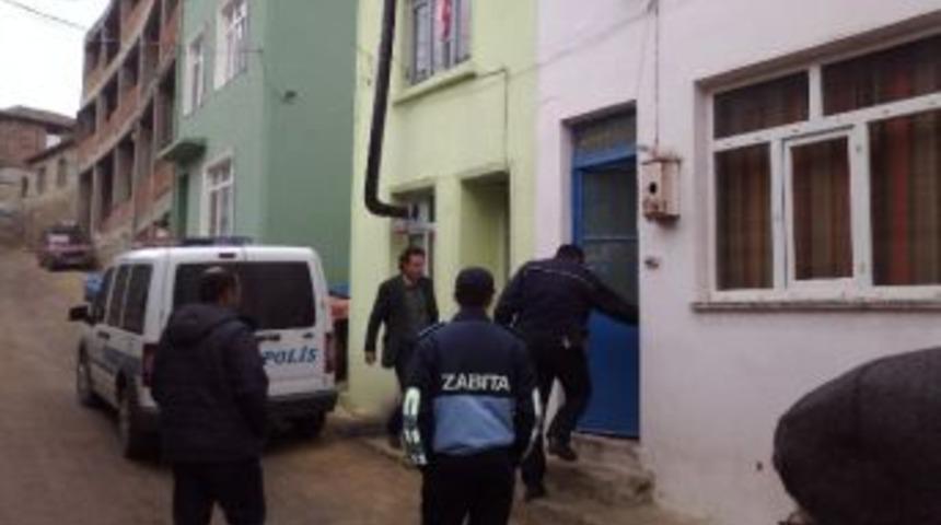 Yaşlı Adam Evde &Ouml;l&uuml; Bulundu