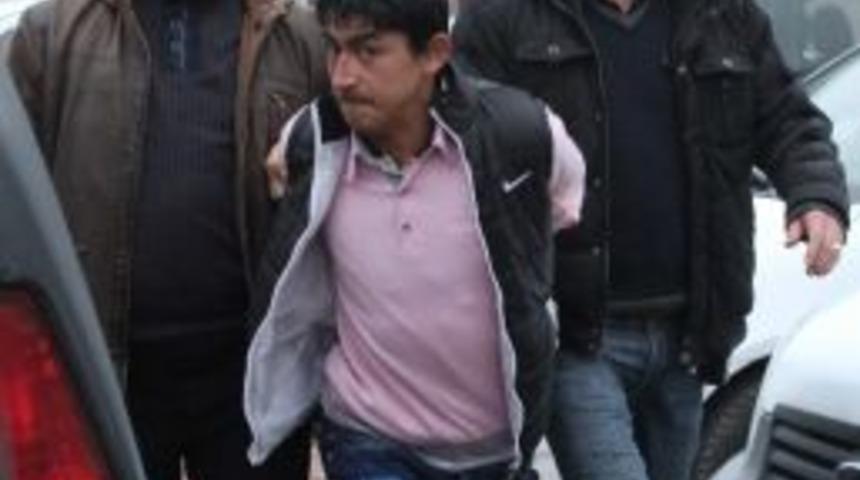 150 Lira Beklerken 110 Bin Liralık Altını G&ouml;ren Hırsız Şaşırıp G&ouml;mm&uuml;ş