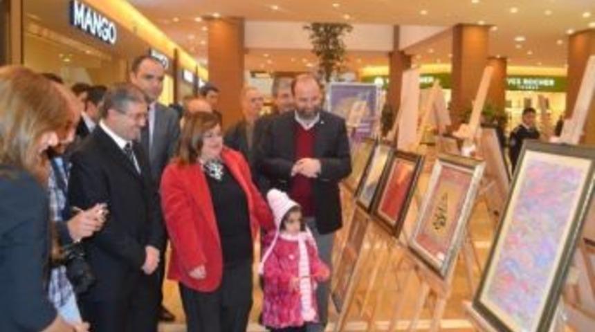 Şanlıurfa Gen&ccedil;lik Merkezi Piazza&rsquo;da &lsquo;ebru Ve Hat&rsquo; Sergisi A&ccedil;tı